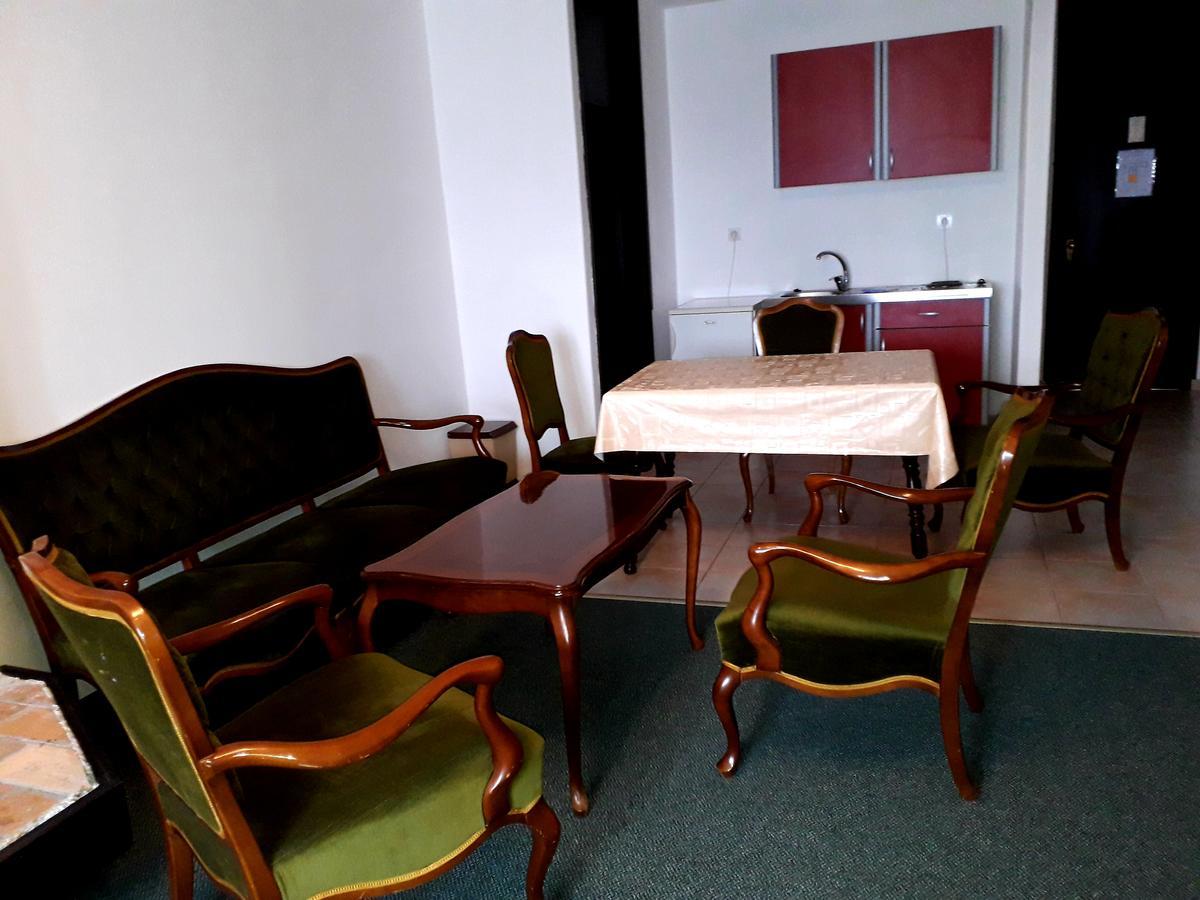 Apartments And Rooms Haludovo - Ribarsko Selo Малинска Екстериор снимка