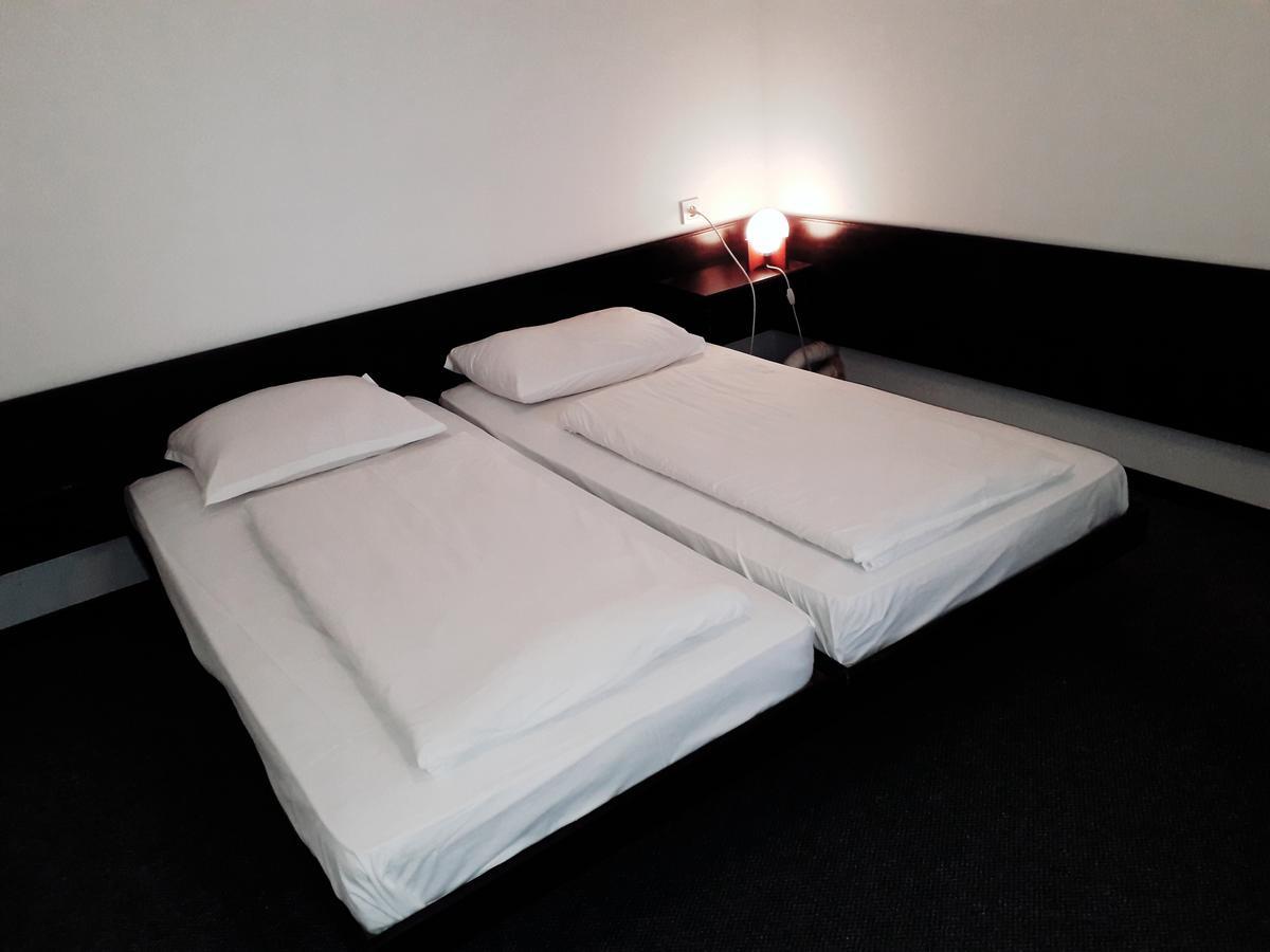 Apartments And Rooms Haludovo - Ribarsko Selo Малинска Екстериор снимка