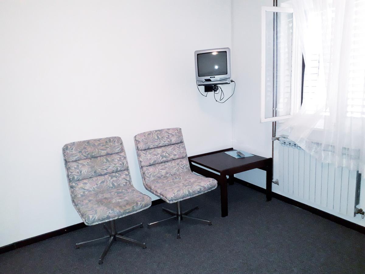 Apartments And Rooms Haludovo - Ribarsko Selo Малинска Екстериор снимка